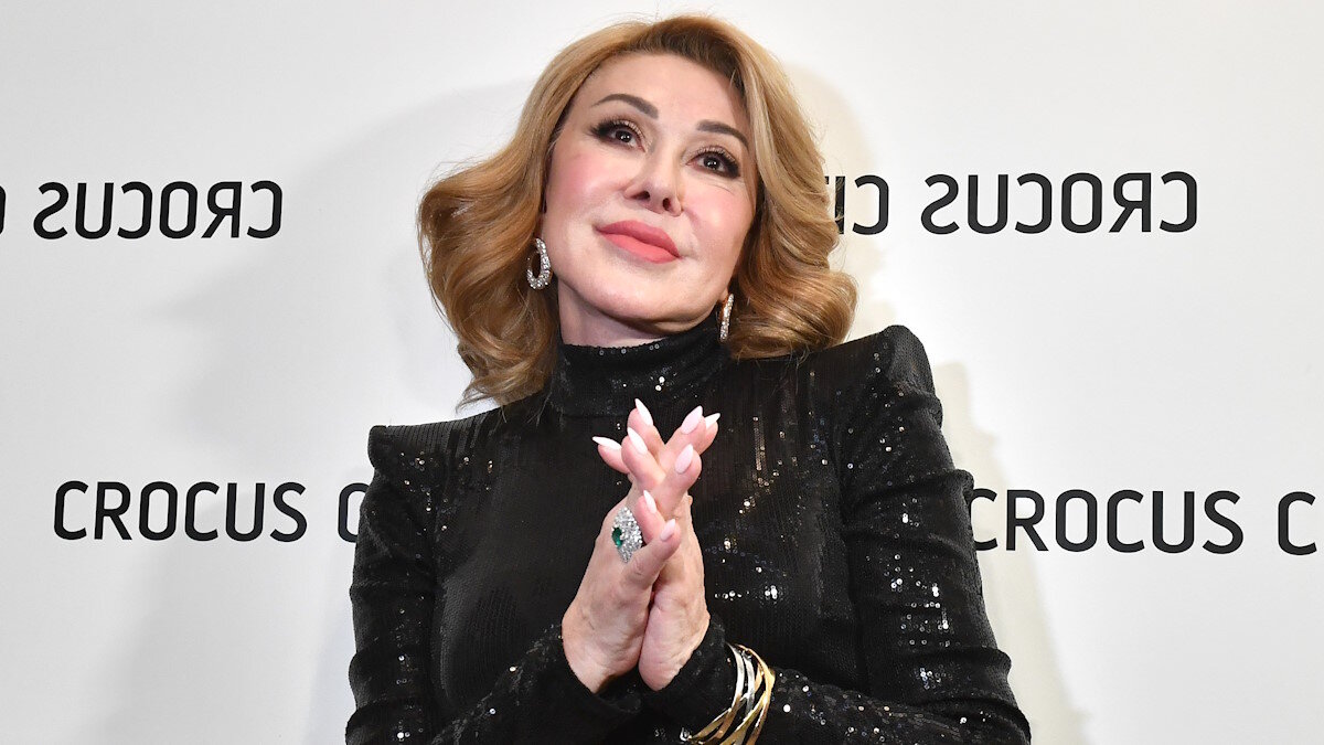    Любовь Успенская