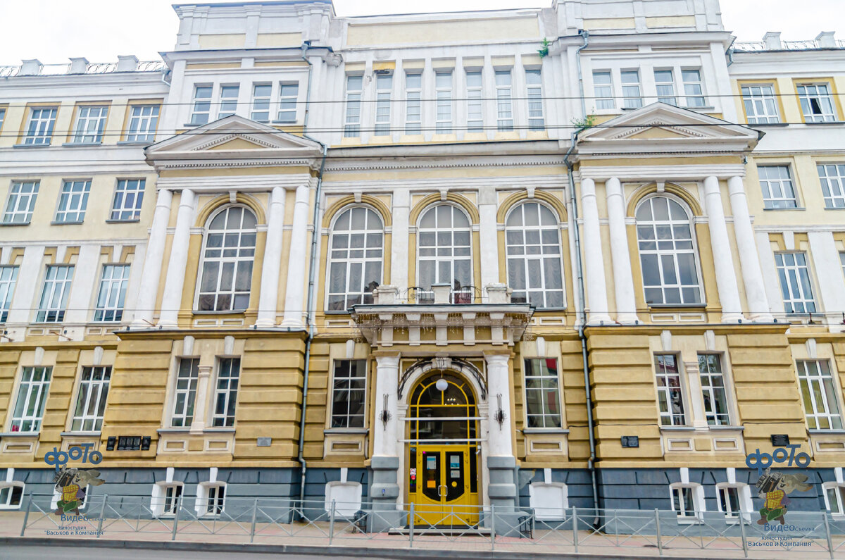 Курский государственный университет ул радищева 33 фото Курский государственный университет. город Курск Киностудия "Васьков и Компания"