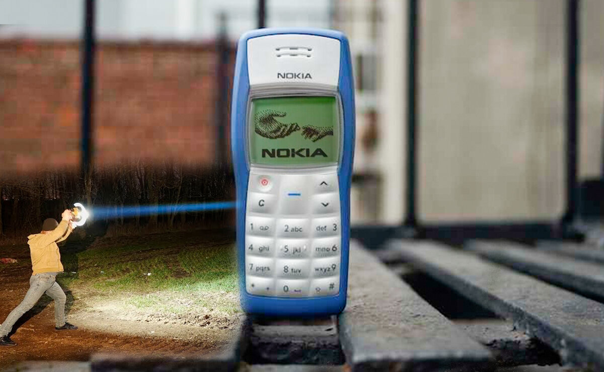 Скольких людей он спас своим фонариком. Культовый телефон Nokia 1100. Заряд  мог держать неделями. 