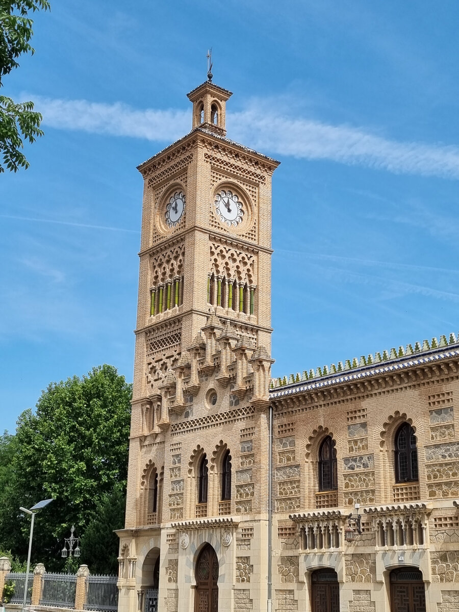 (Ж/д вокзал Толедо)