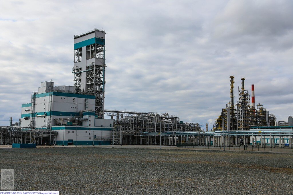 Тобольск нефтехим сибур. Озеро нефтехим томск. Тобольск сибур завод. Тобольск нефтехим сибур. Тобольск полимер сибур.