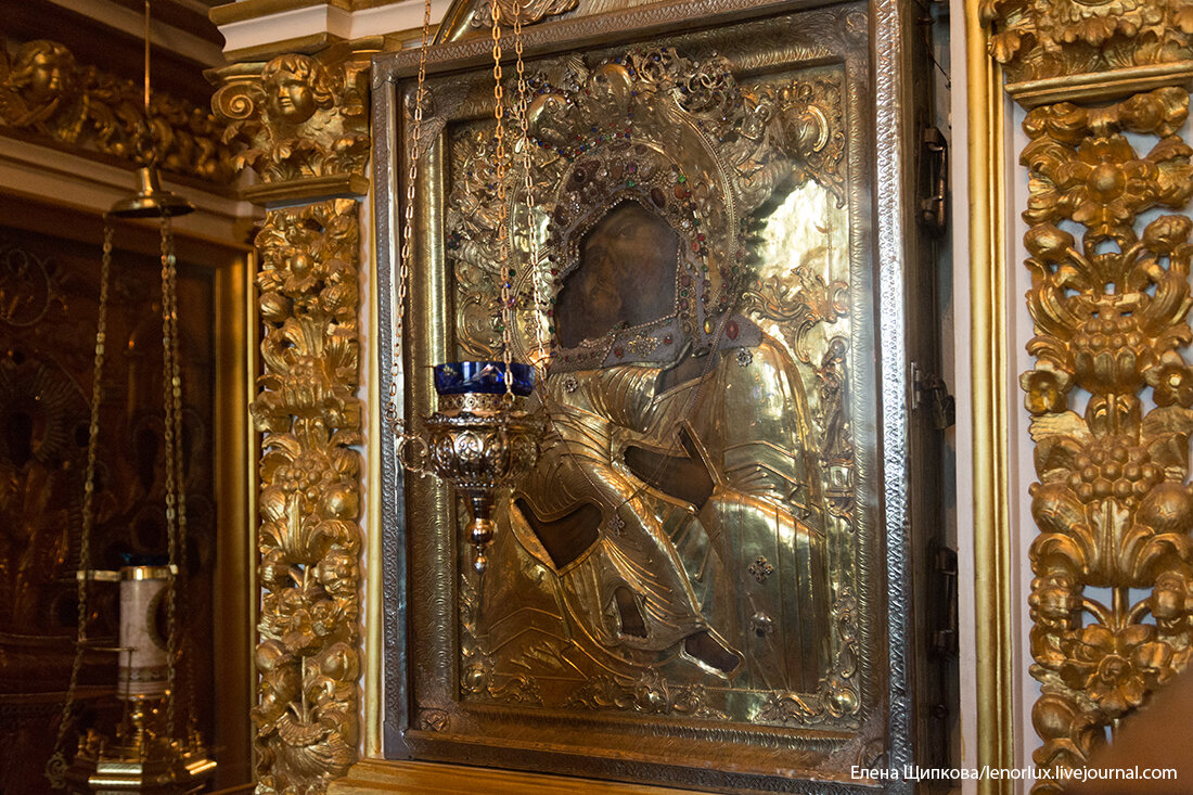 иконы в печерском монастыре. иконы в печерском монастыре. храм 9 кизических мучеников в москве. икона успения псково-печерского монастыря. богородица умиление псково печерская.