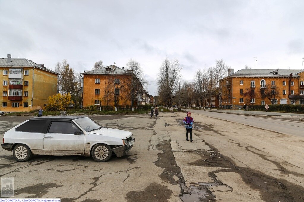 Верхний тагил область. Верхний Тагил Свердловская область. Город верхний Тагил Свердловской области. ДК верхний Тагил. Верхний Тагил площадь.