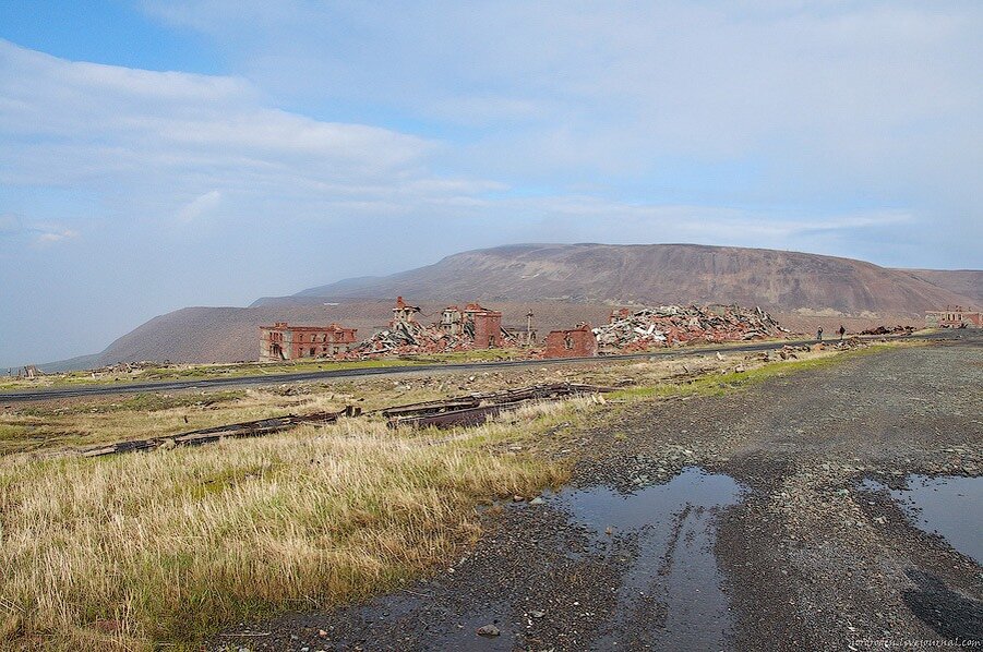 Пгт 6. Посёлок Западный Норильск. Норильск посёлок Западный Норильск посёлок Западный. Поселок Сарджас. Панасаури поселок.