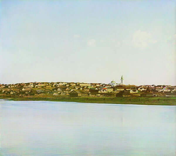 Староуткинск (Старая Утка). Основная, левобережная часть поселка.