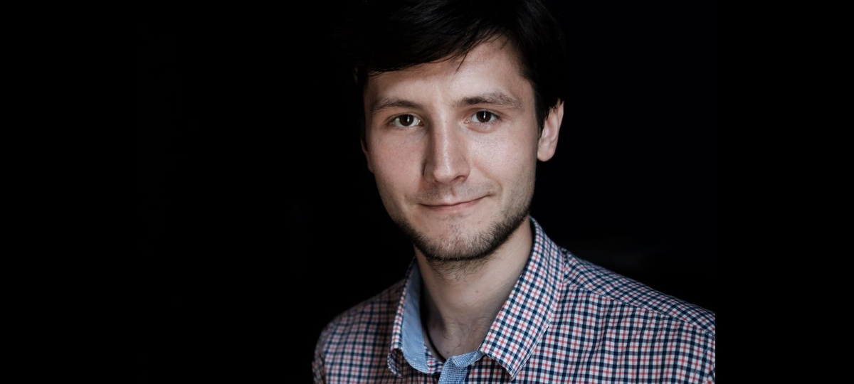 Режиссера Артема Тумакова. Режиссер артемов