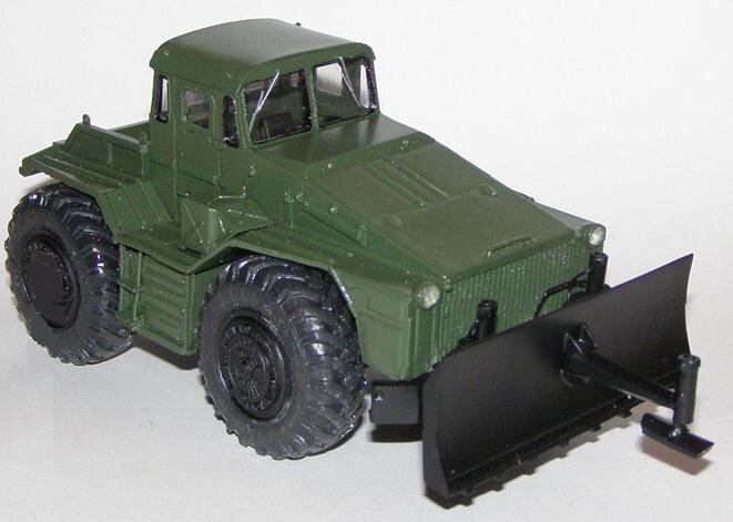 МАЗ-538  модель.