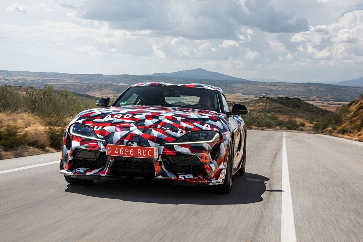 Первый тест-драйв Toyota Supra 2019 | Гаражный вестник | Дзен