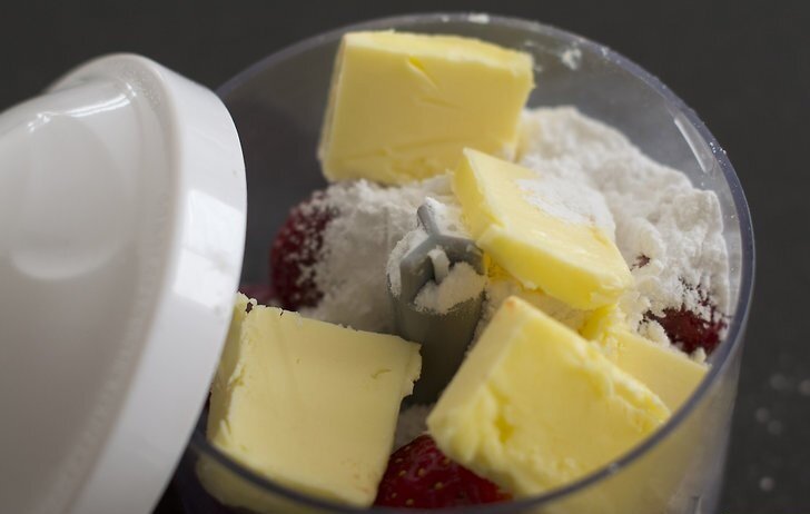 Вбиваем все ингредиенты в блендере.