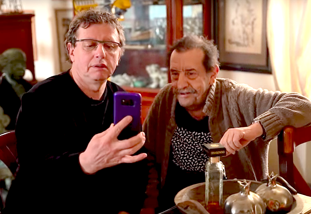 Ты сейчас проснешься знаменитым!.. - Я сейчас сплю?? 