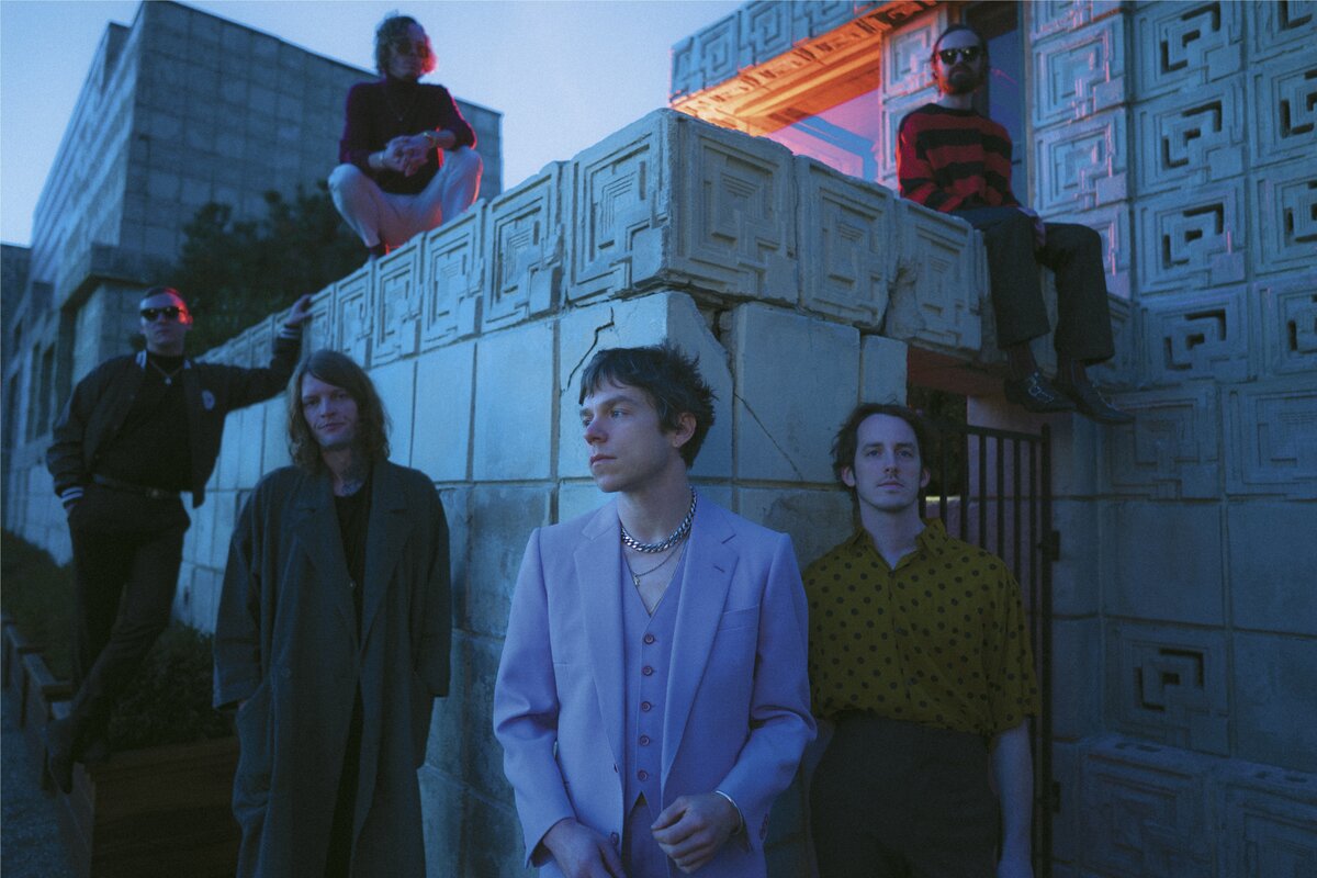 Cage The Elephant. Фото Neil Krug