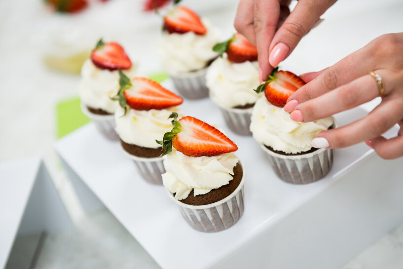 Изготовление тортов, заработок на тортах, своя кондитерская. фото взято с сайта -  https://62info.ru