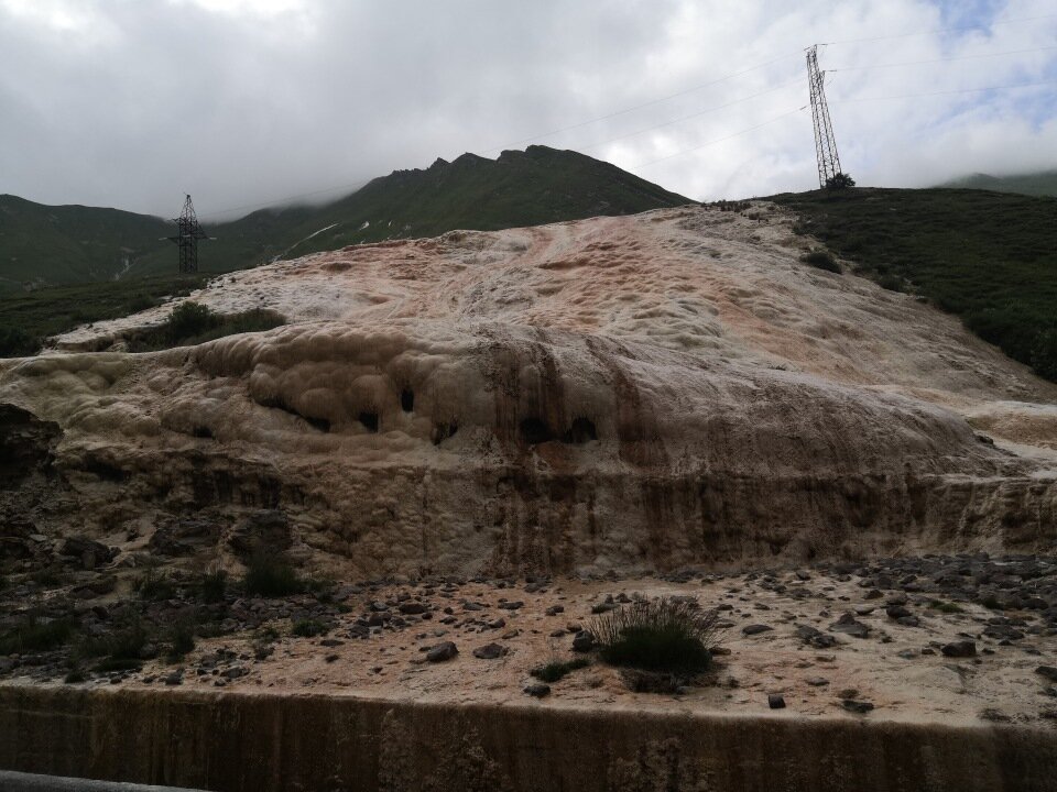 Нарзанный источник после таможни