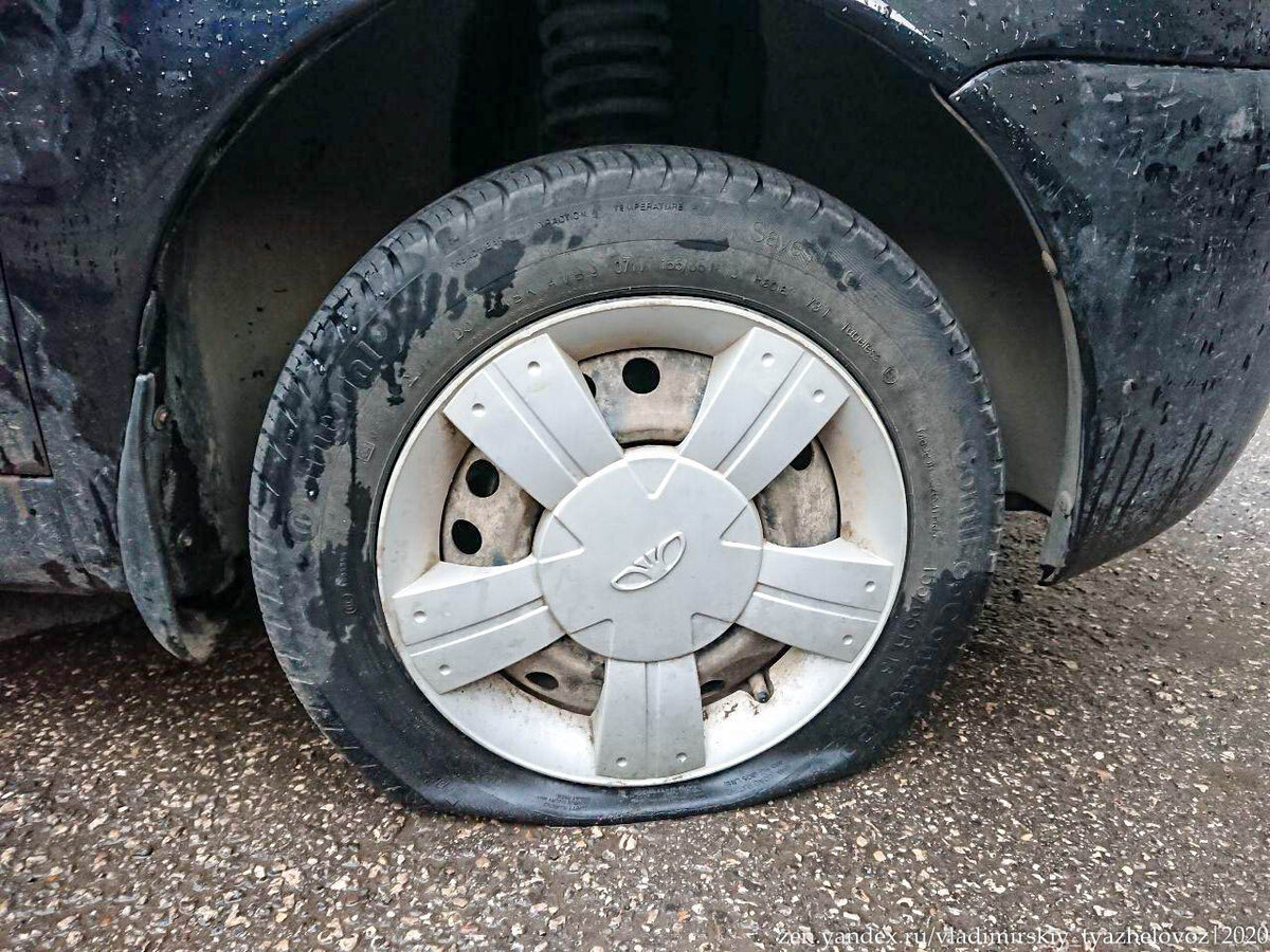 В этом случае гвоздя все-таки поймал (