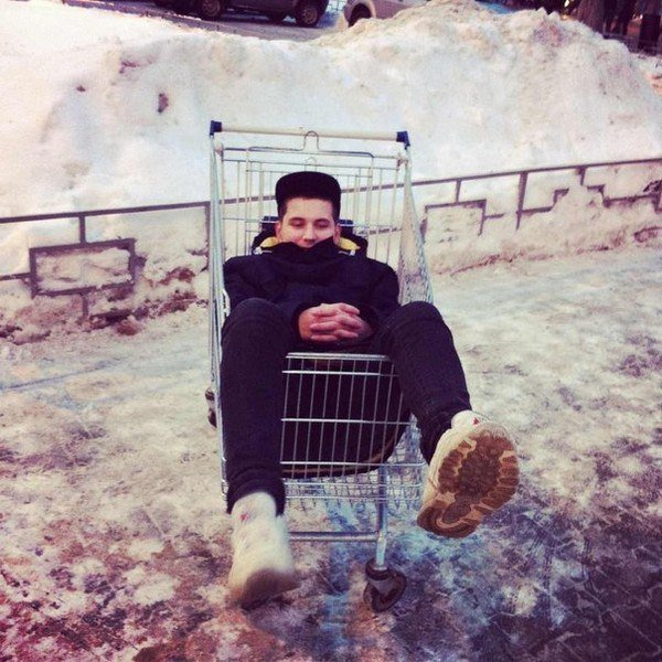 Статья в юмористических целях. Ни к чему автор не призывает.