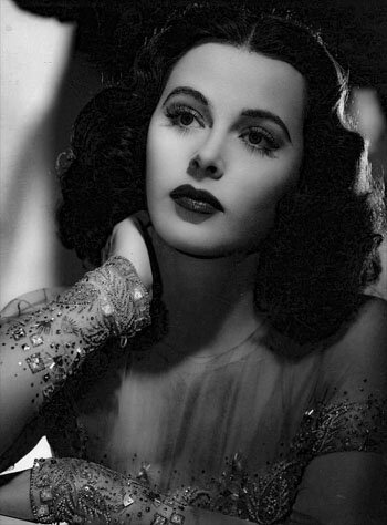 Из интернета. Хеди Ломарр.