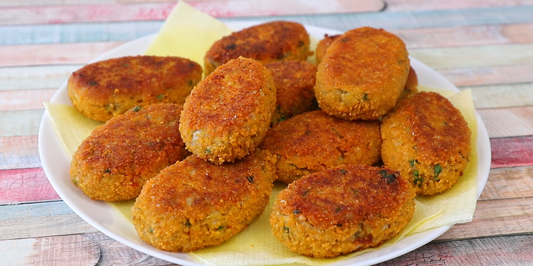 Вкуснее мясных. Лучшие котлеты из баклажан. Без грамма мяса. Сочные, нежные, замена мясных.
