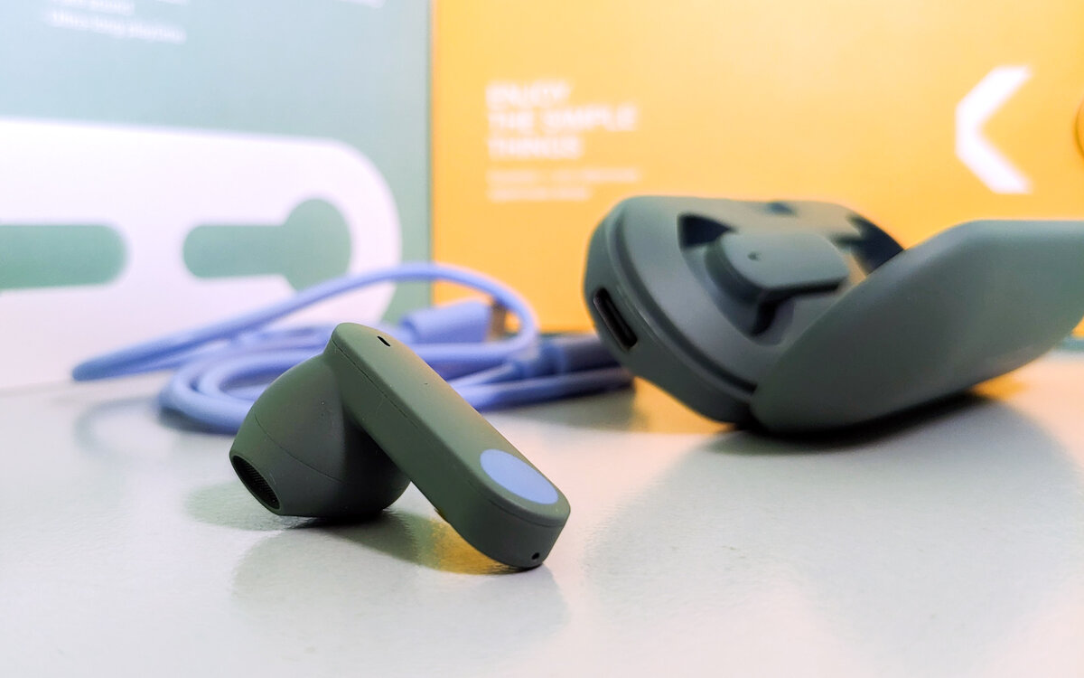 Обзор Commo Hover Earbuds: TWS-наушники, разработанные в «Яндексе» |  4pda.to | Дзен