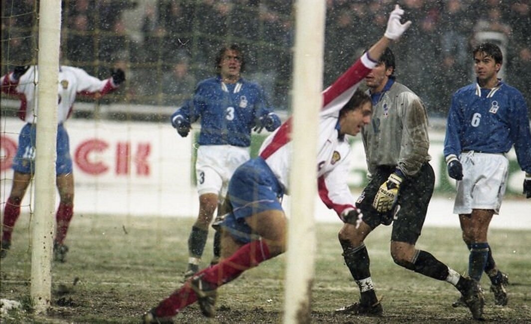 Р‘СѓС„С„РѕРЅ 1997