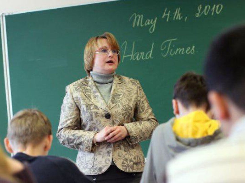 Сериал училки в законе 2. Учитель дата выхода. Учителя тнт. Учитель дата выхода. Сериал иванько заболотная.