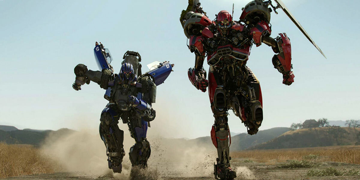 кадр из фильма «Бамблби»