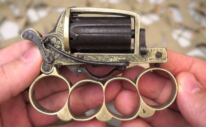 Револьвер Апаш в сложенном виде