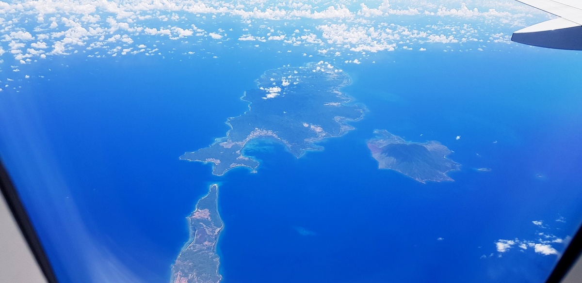 Пролетая над Филиппинами.