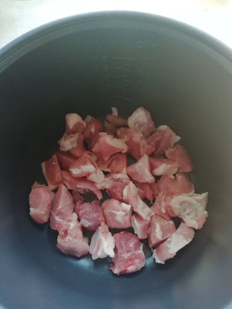 Тушеный картофель со свининой в мультиварке: рецепт с фото, секреты приготовления (+отзывы)