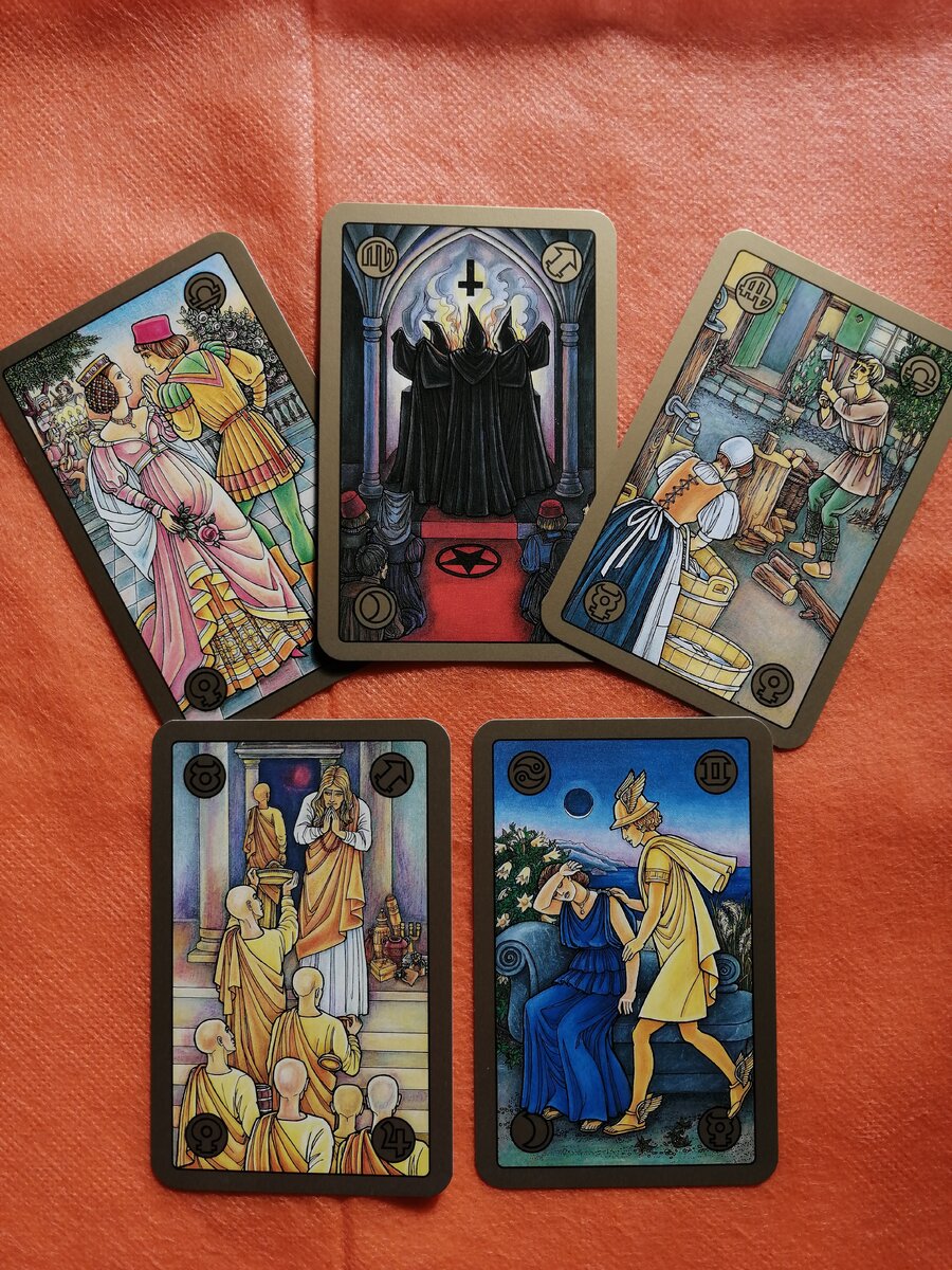 Оракул Симболон. Авторское фото