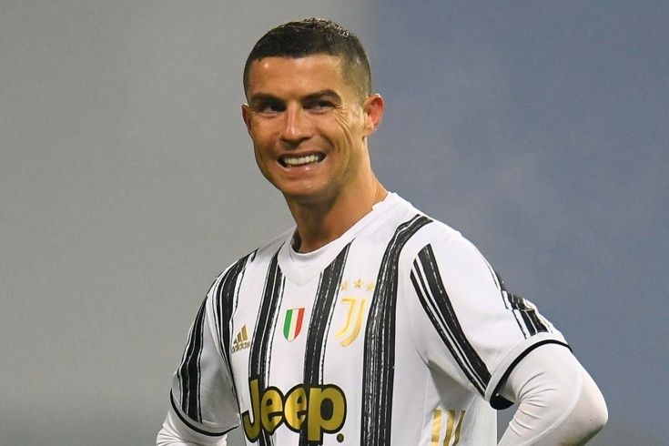 Фото-материалы взяты с источника https://www.championat.com/football/news-4430231-yuventus-rassmatrivaet-vozmozhnost-prodazhi-ronaldu-v-letnee-transfernoe-okno.html