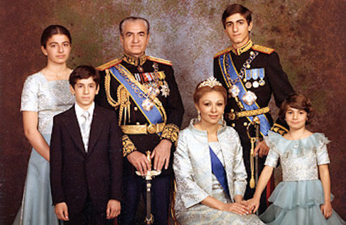 Иман Пехлеви: как выглядит иранская принцесса в изгнании, которая обручилась с американцем