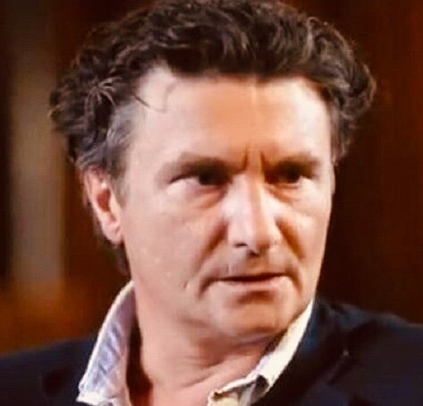 Актёр Антон Хомятов | источник - starhit.ru