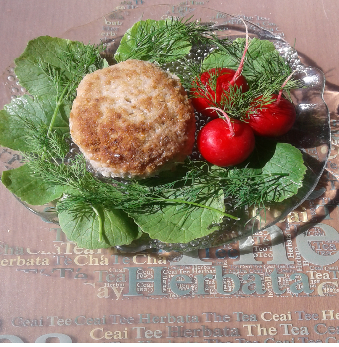 моя фотография  и котлета моя )))