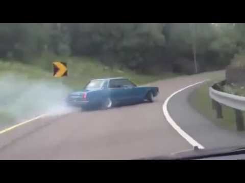 Как чувак вошел четко в поворот - Видео смотрите в конце статьи!