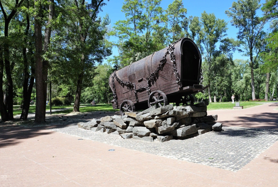 Памятнико ромэнгэ тховэла тэл о Смоленско