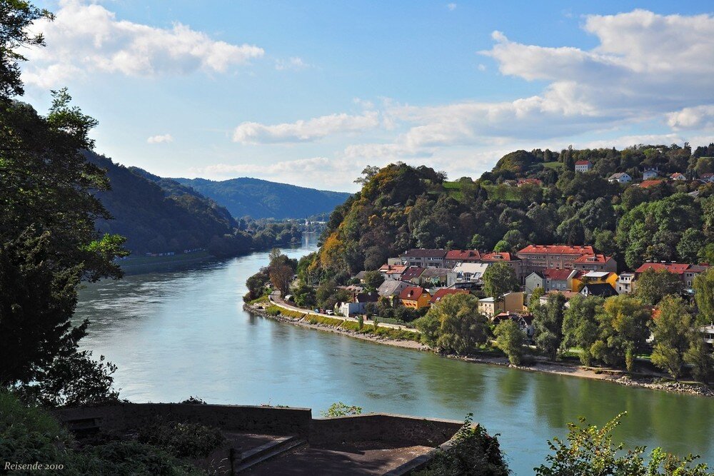 Река в центре европы. Дунай в Австрии. Река Дунай. Дунай в Румынии. Река Дунай в Германии.
