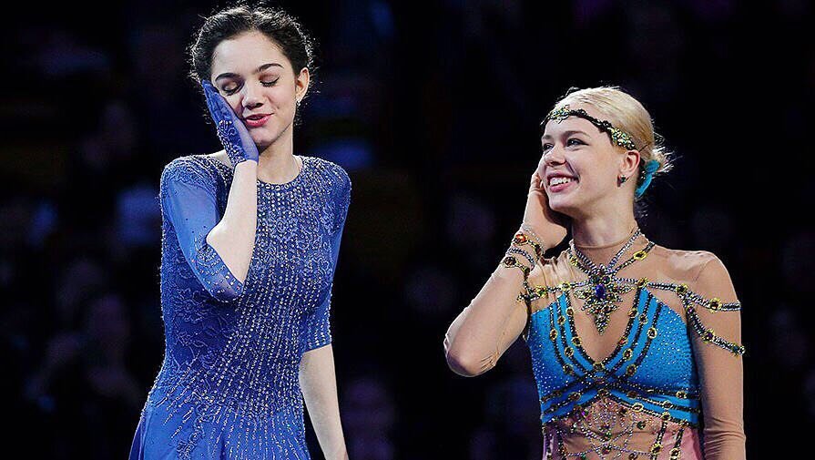 Анна Погорилая и Евгения Медведева. Источник фото: https://www.instagram.com/nevskaya_pogorilaya_/