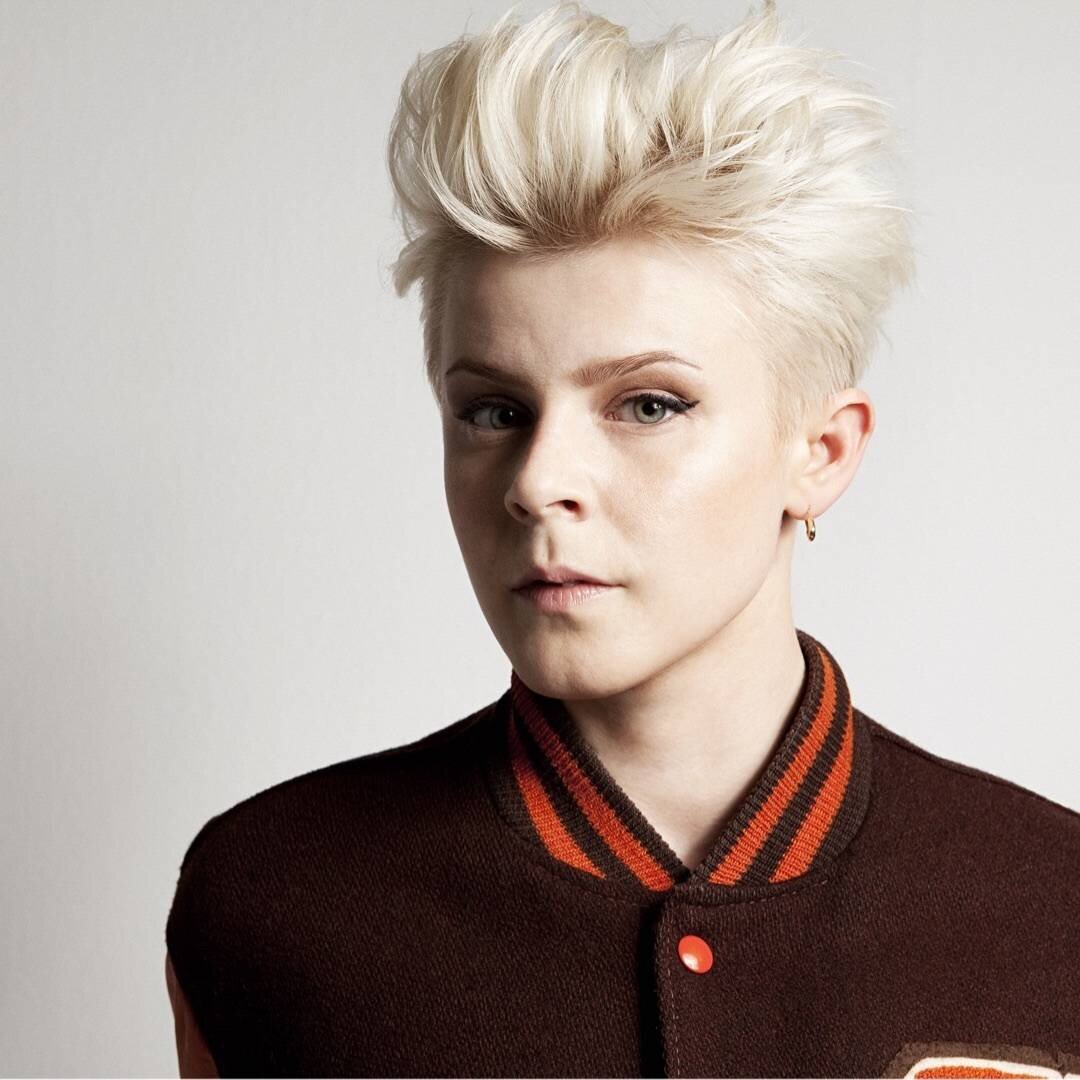 Что важнее музыка, или природа? Robyn - голос и лицо десятилетия
