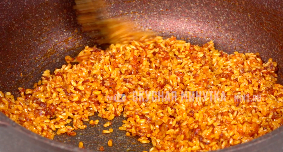 Рис на ужин по-новому: нужна лишь сковорода или сотейник