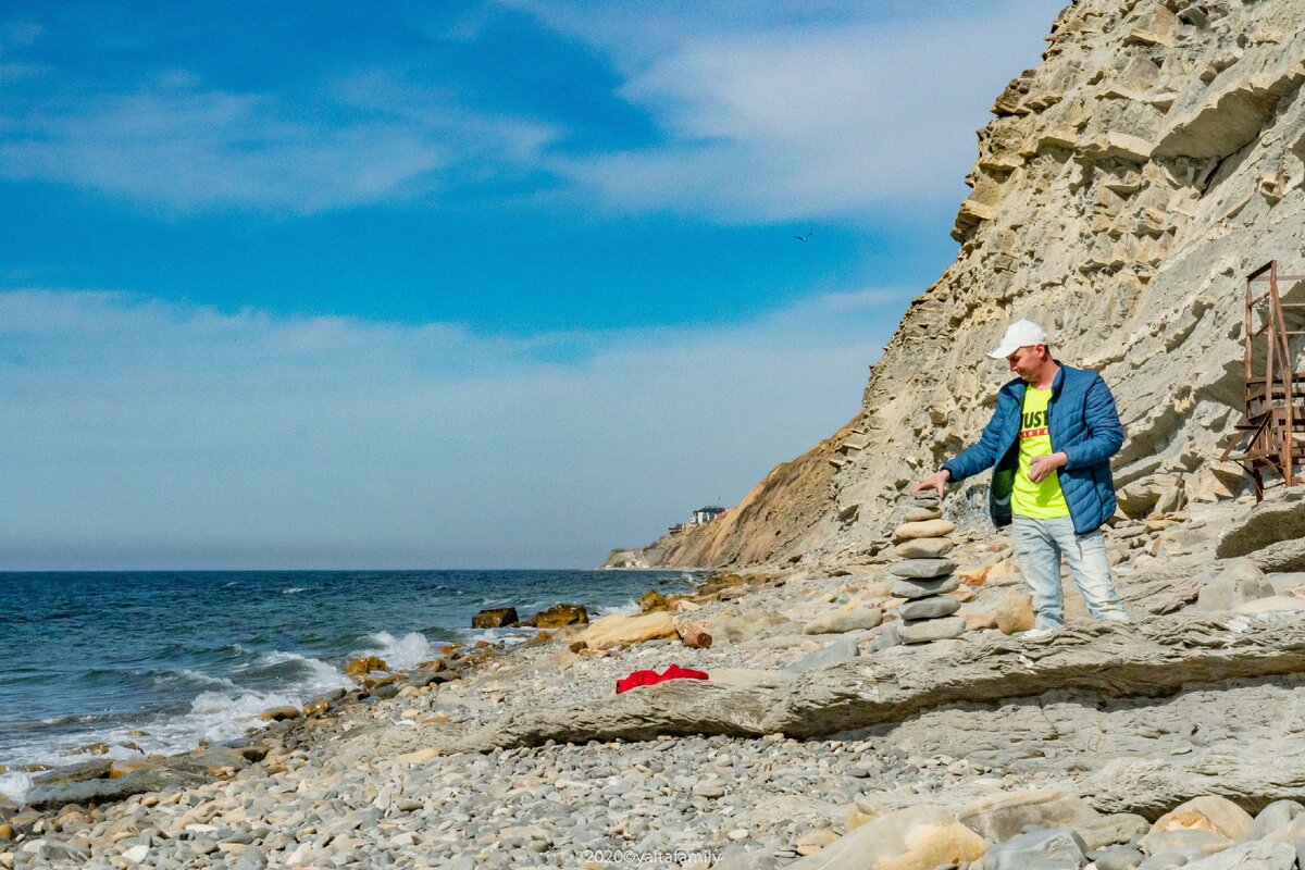 Анапа ступеньки к морю. 800 Ступеней в Анапе. Анапа пляж 800 ступенек. Супсех пляж 800 ступеней. Пляж Анапа 800 ступеней Су Псех.