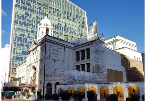 Театр Виктория Палас в Лондоне