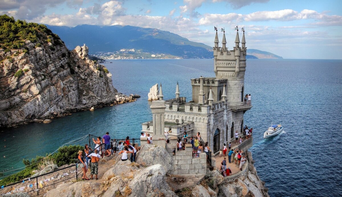 Ласточкино Гнездо. Крым.