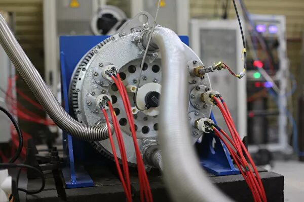 
© Фото предоставлено Фондом перспективных исследований
В России испытан авиационный электродвигатель, созданный по технологиям сверхпроводимости