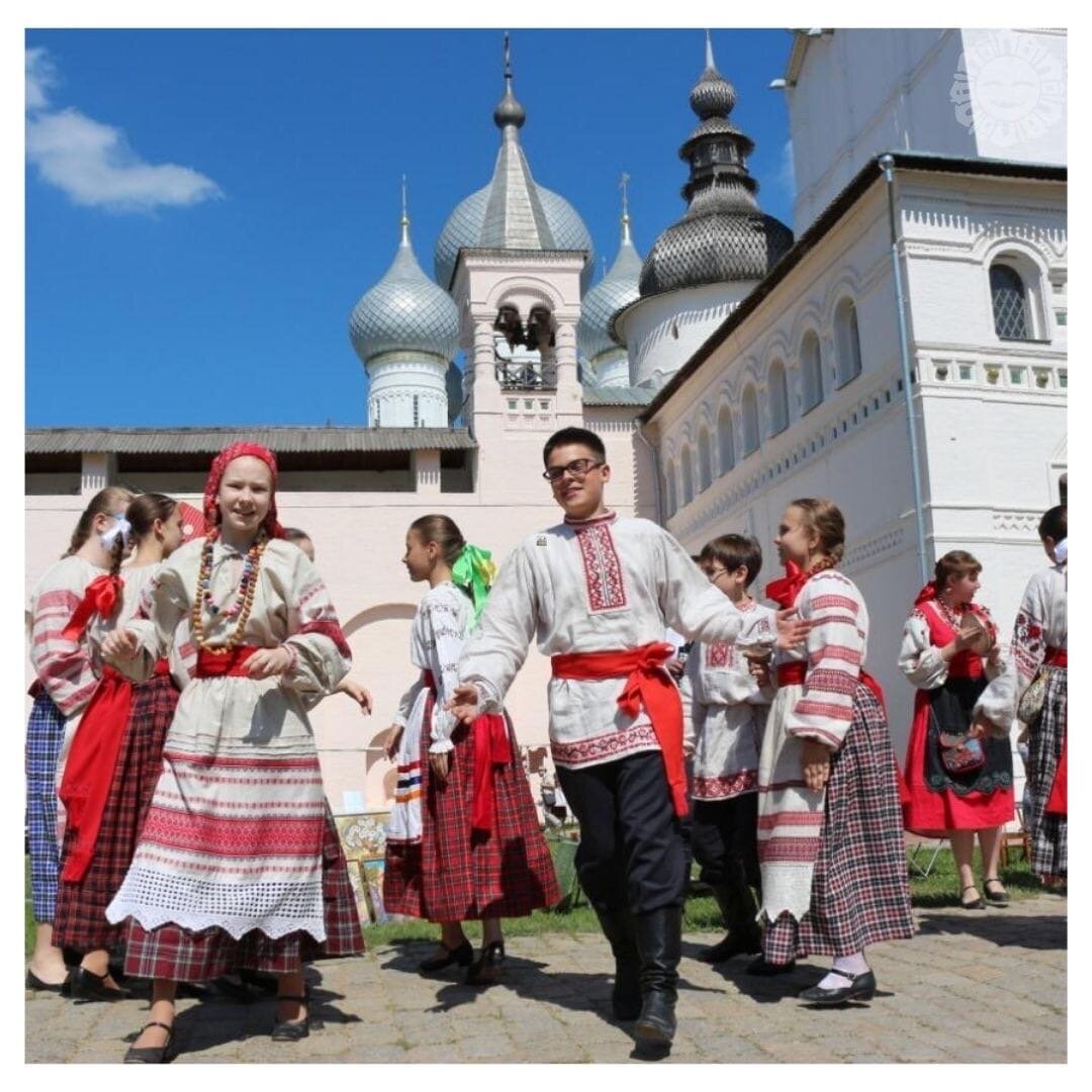 Рост народов. Фестиваль Живая старина Ростов Великий. Живая старина Ростов Великий. Фестиваль музыки и ремесел «Живая старина». Праздники в Ростове Великом.