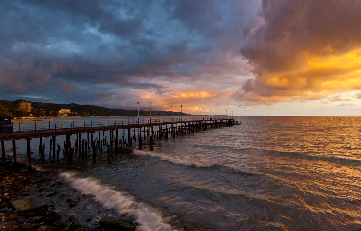 Черноморское побережье, Абхазия. Фото: Alex Moshkov