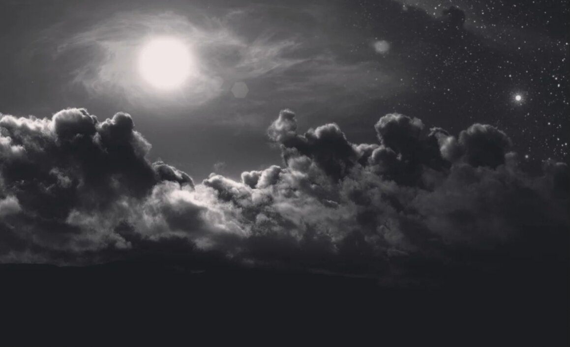 Фото (арт) найдено на просторах интернета. Если вы являетесь автором данного арта, пожалуйста напишите мне в личку для указания авторства или замены иллюстрации по вашему желанию.