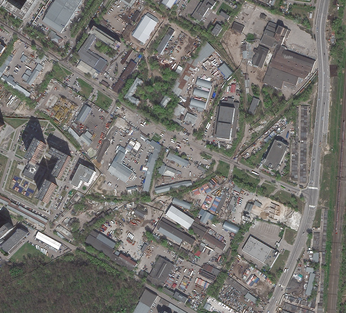Промзона "Красный Строитель" до массовой реорганизации. Спутниковый снимок Яндекса от 2021 года.