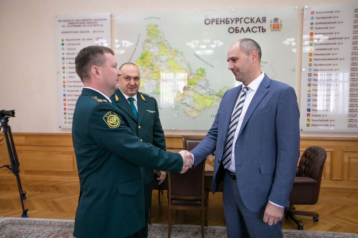    В Оренбуржье за 8 месяцев в пунктах пропуска проверены более 14 тысяч транспортных средств Кристина Просвиркина