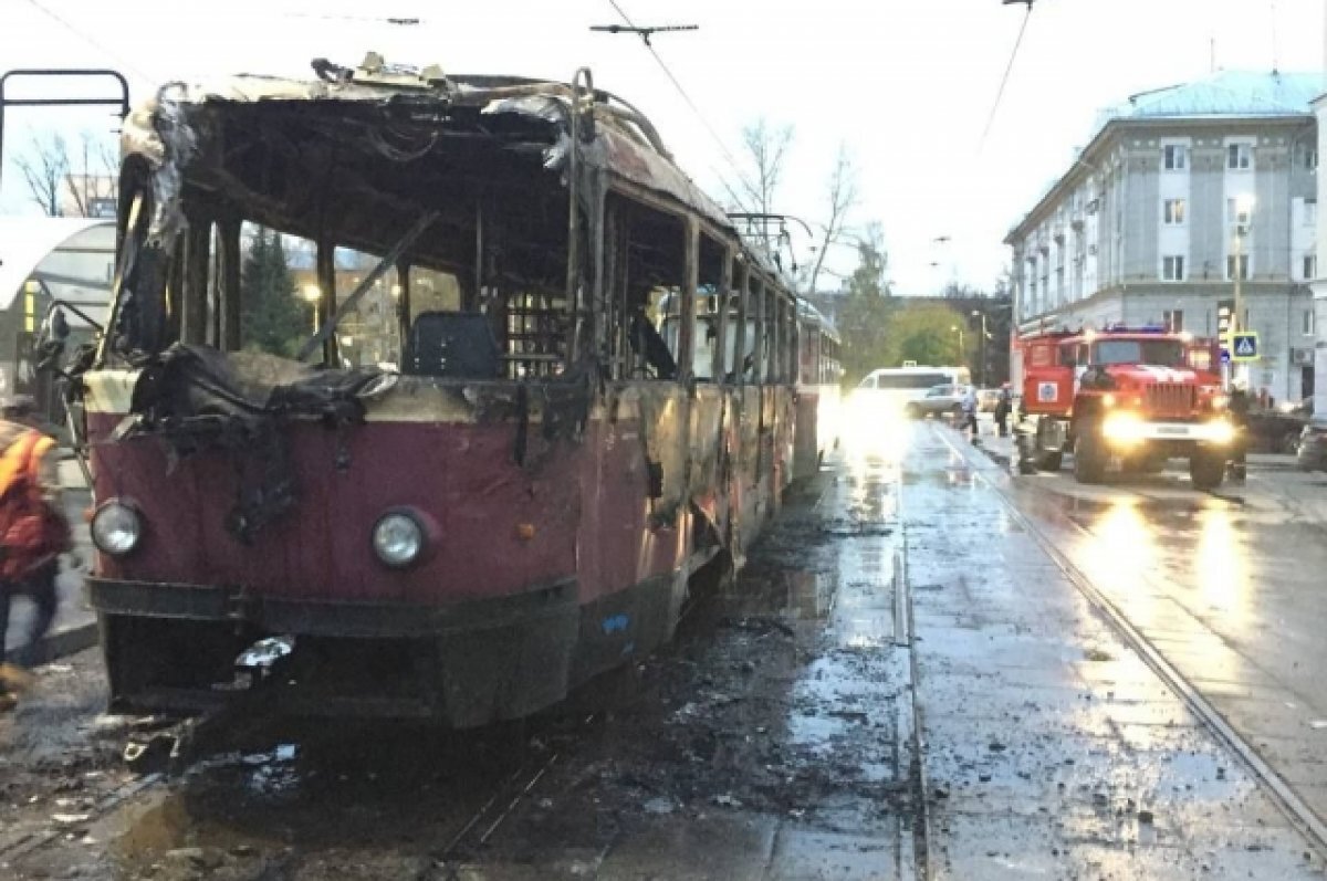    Водитель трамвая пострадал при пожаре в центре Сормова