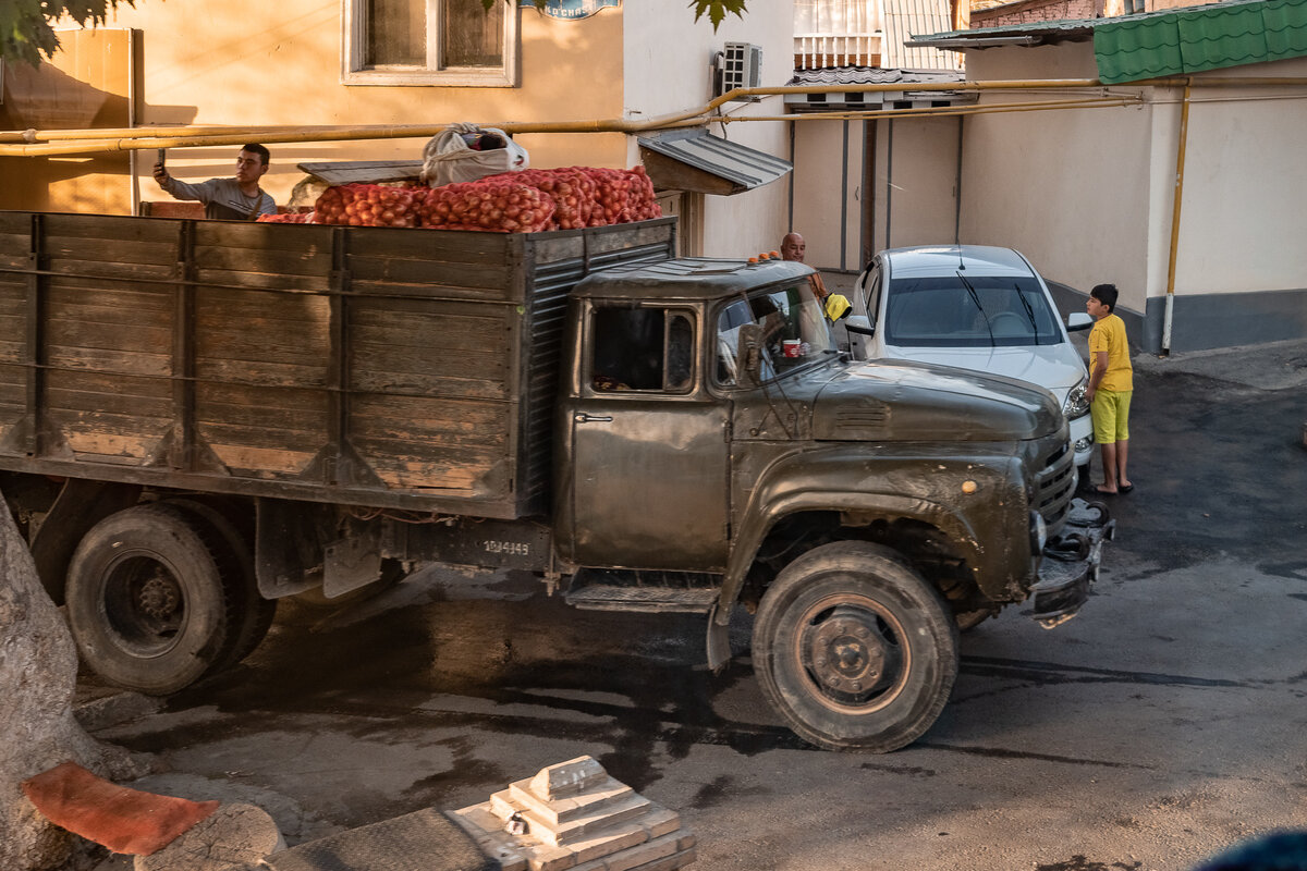 Советские автомобили на дорогах Узбекистана | АВТОМОБИЛИ И ПУТЕШЕСТВИЯ |  Дзен